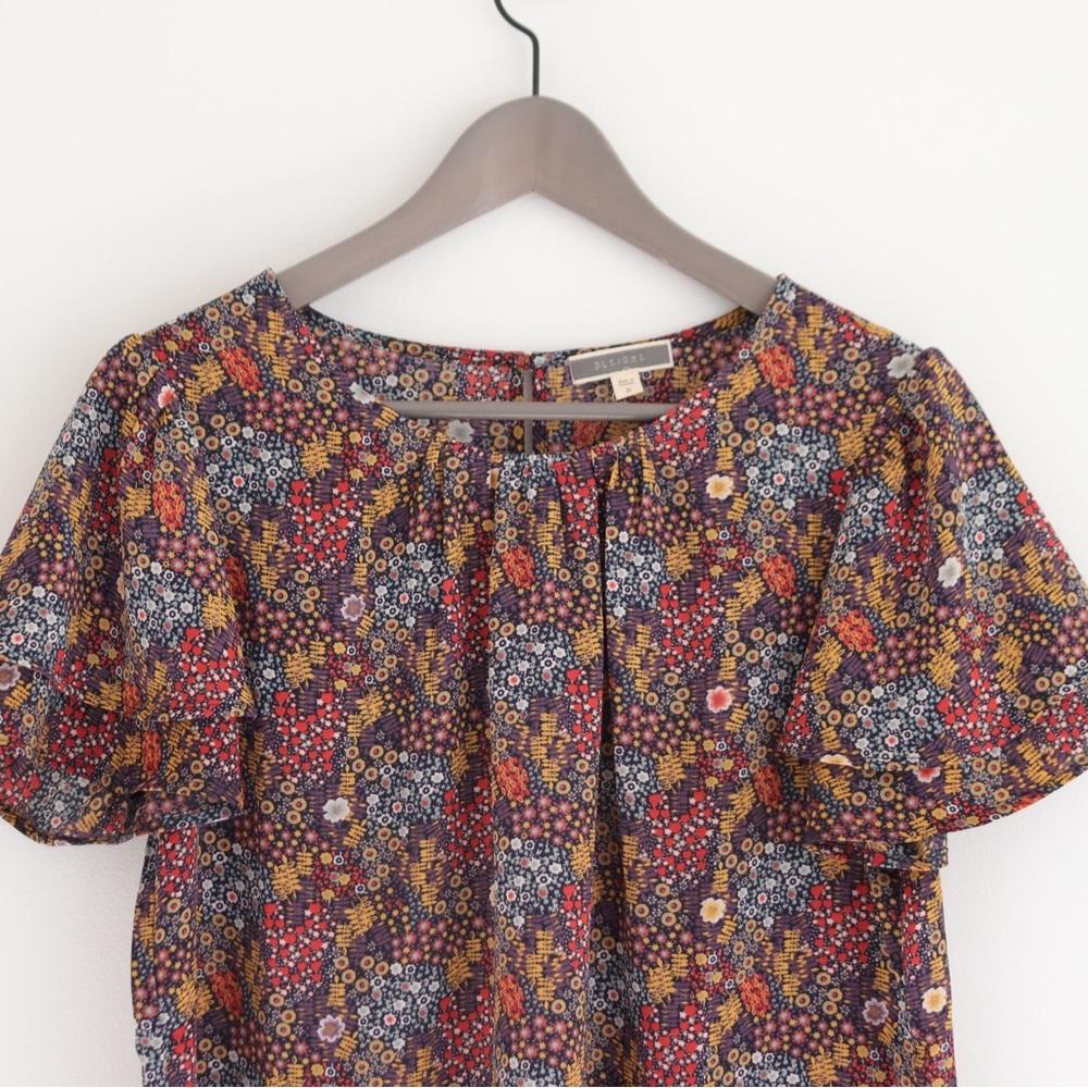 Ditsy floral ruffle sleeve blouse in warm autumn colors - Picture 5 of 8